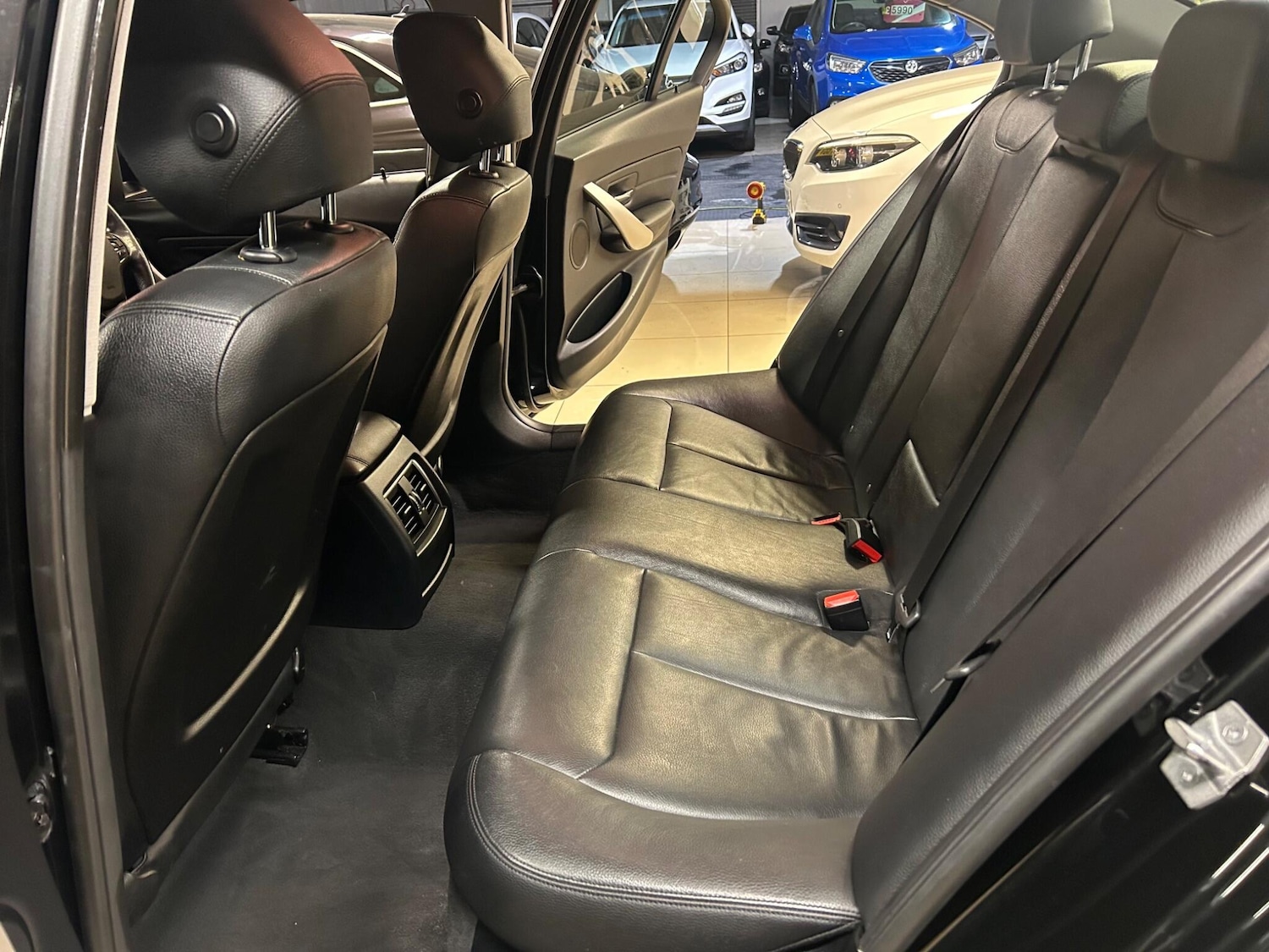 Used BMW 3 Series 2017 for sale - 76528047: Photo 23