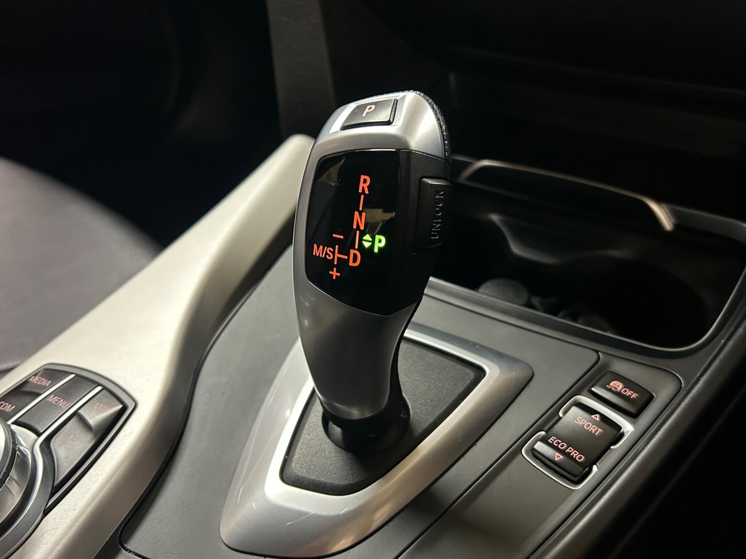 Used BMW 3 Series 2017 for sale - 76528047: Photo 25