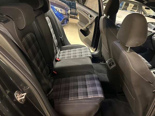 Used Volkswagen Golf 2016 for sale - 76306617: Photo 23