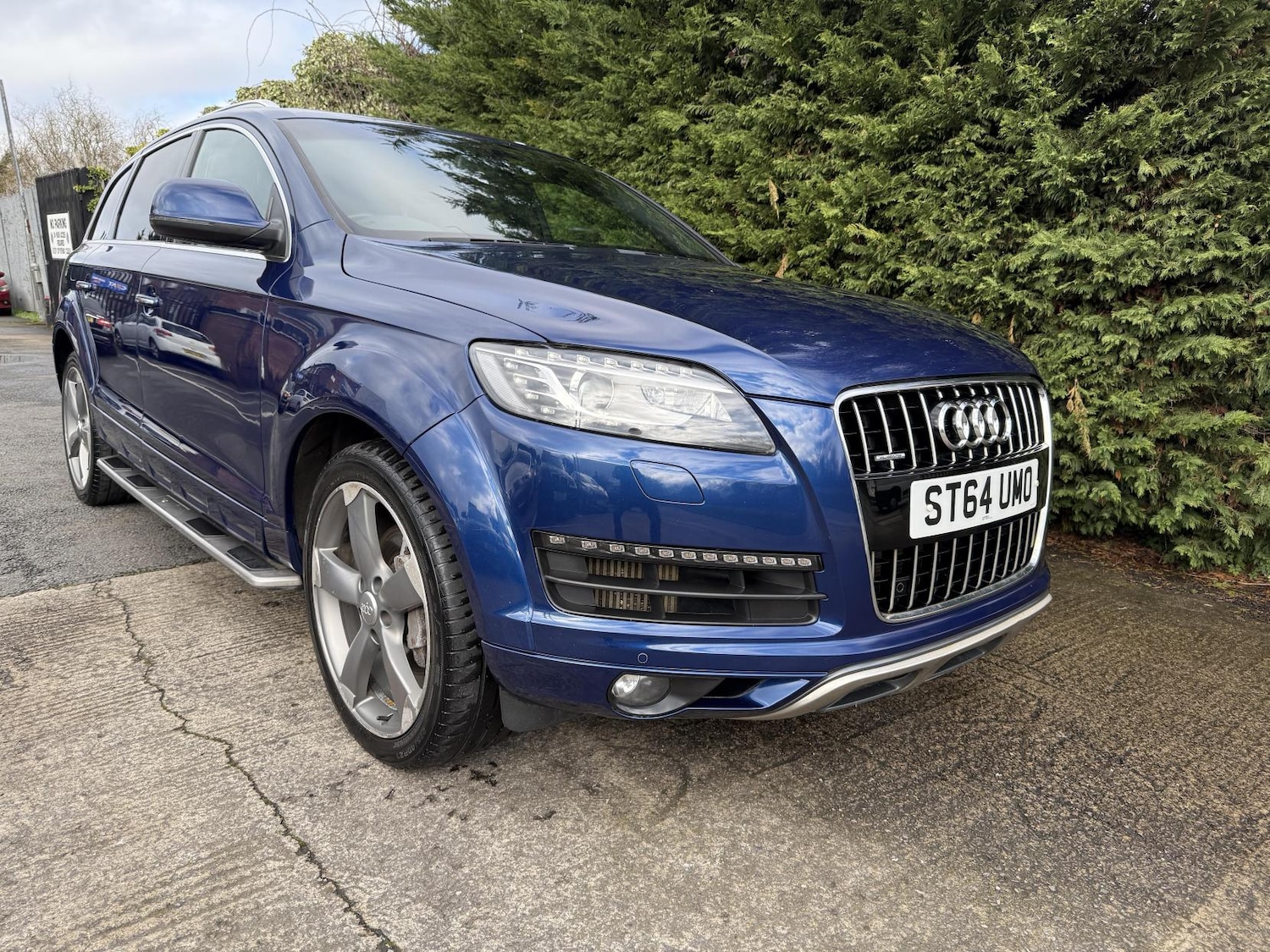 Used Audi Q7 2014 for sale - 77710775: Photo 2