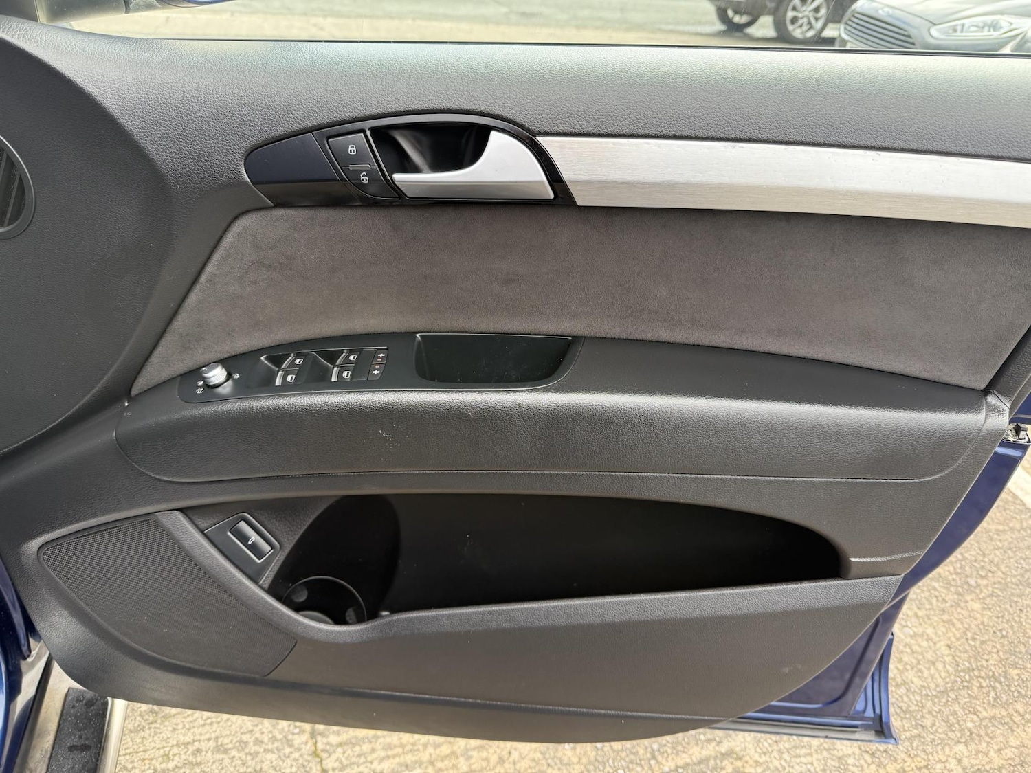 Used Audi Q7 2014 for sale - 77710775: Photo 47