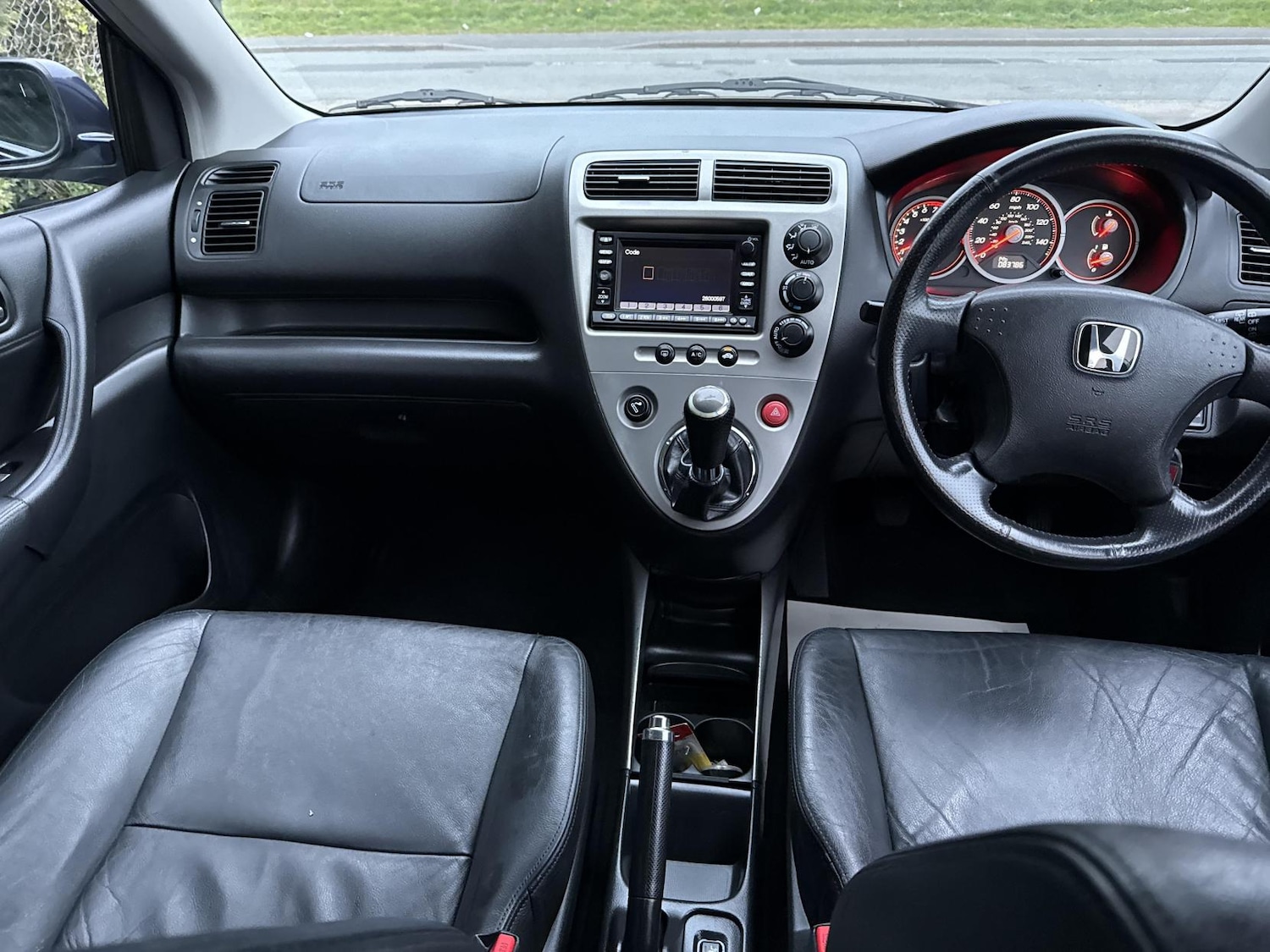 Used Honda Civic 2005 for sale - 78005595: Photo 12