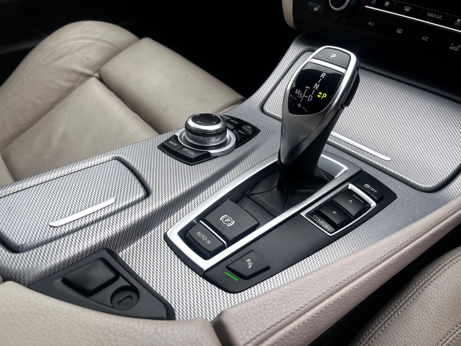 Used BMW 5 Series 2012 for sale - 76994940: Photo 18