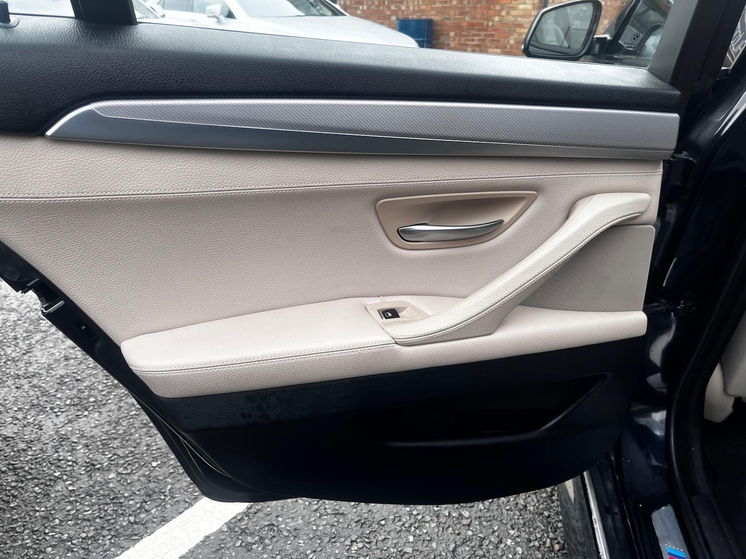 Used BMW 5 Series 2012 for sale - 76994940: Photo 27