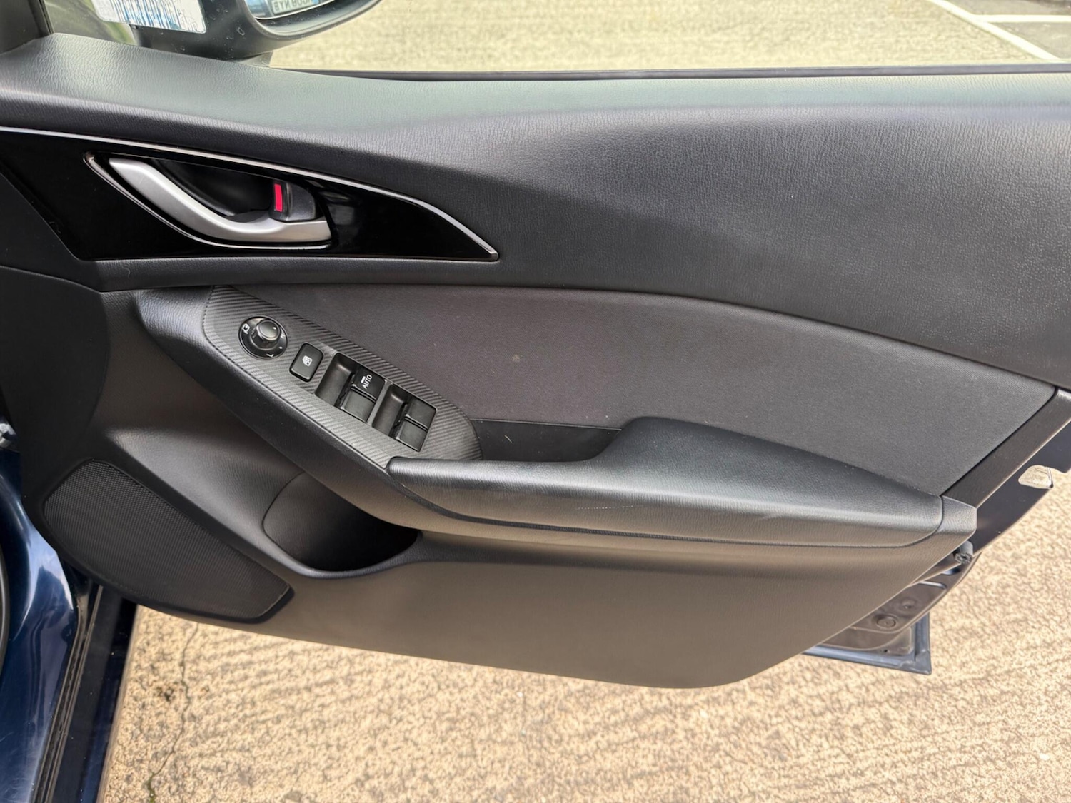 Used Mazda Mazda3 2014 for sale - 76377290: Photo 25