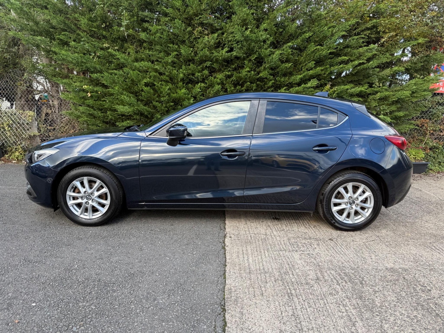 Used Mazda Mazda3 2014 for sale - 76377290: Photo 7