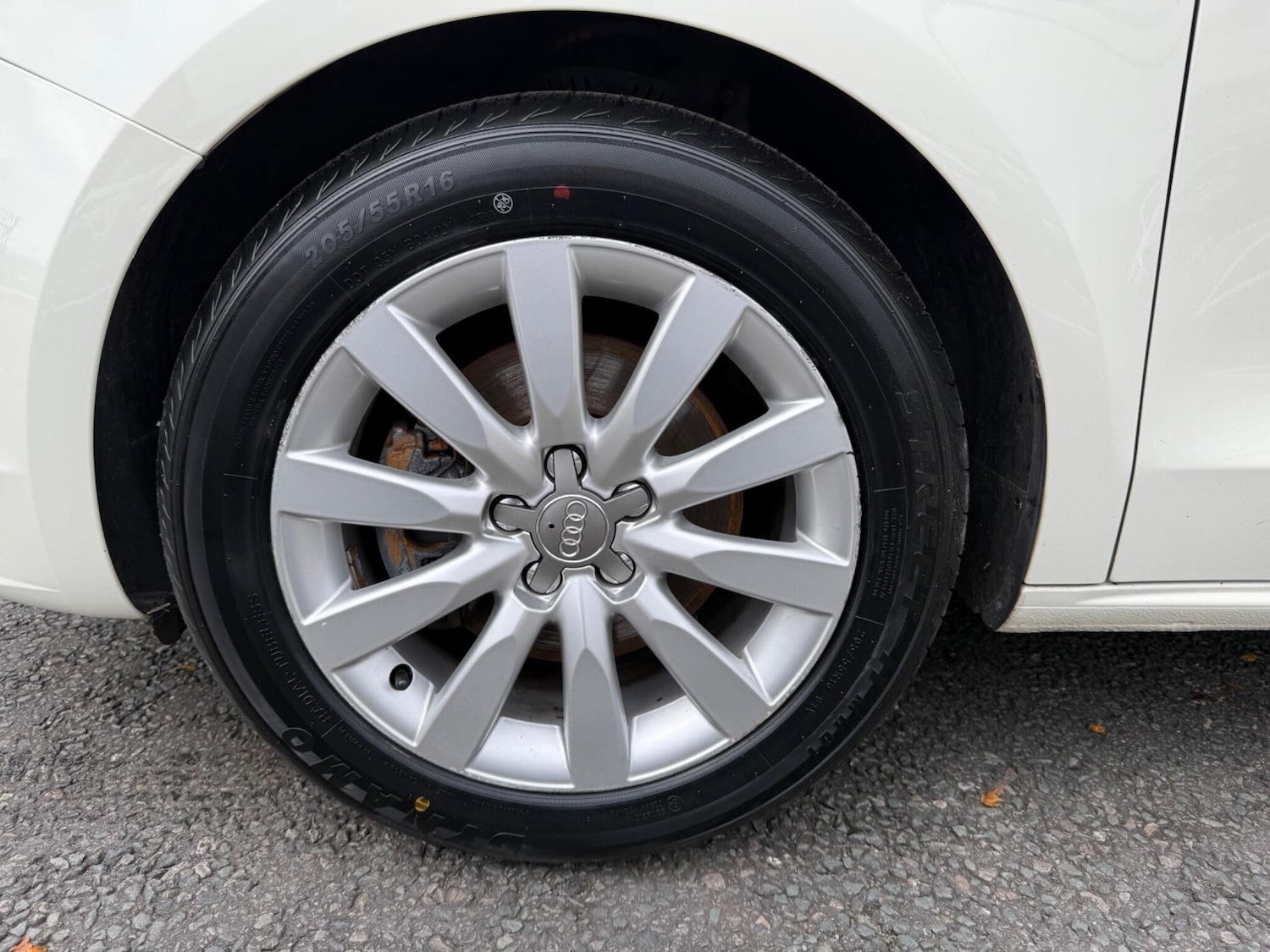 Used Audi A1 2014 for sale - 76633160: Photo 29