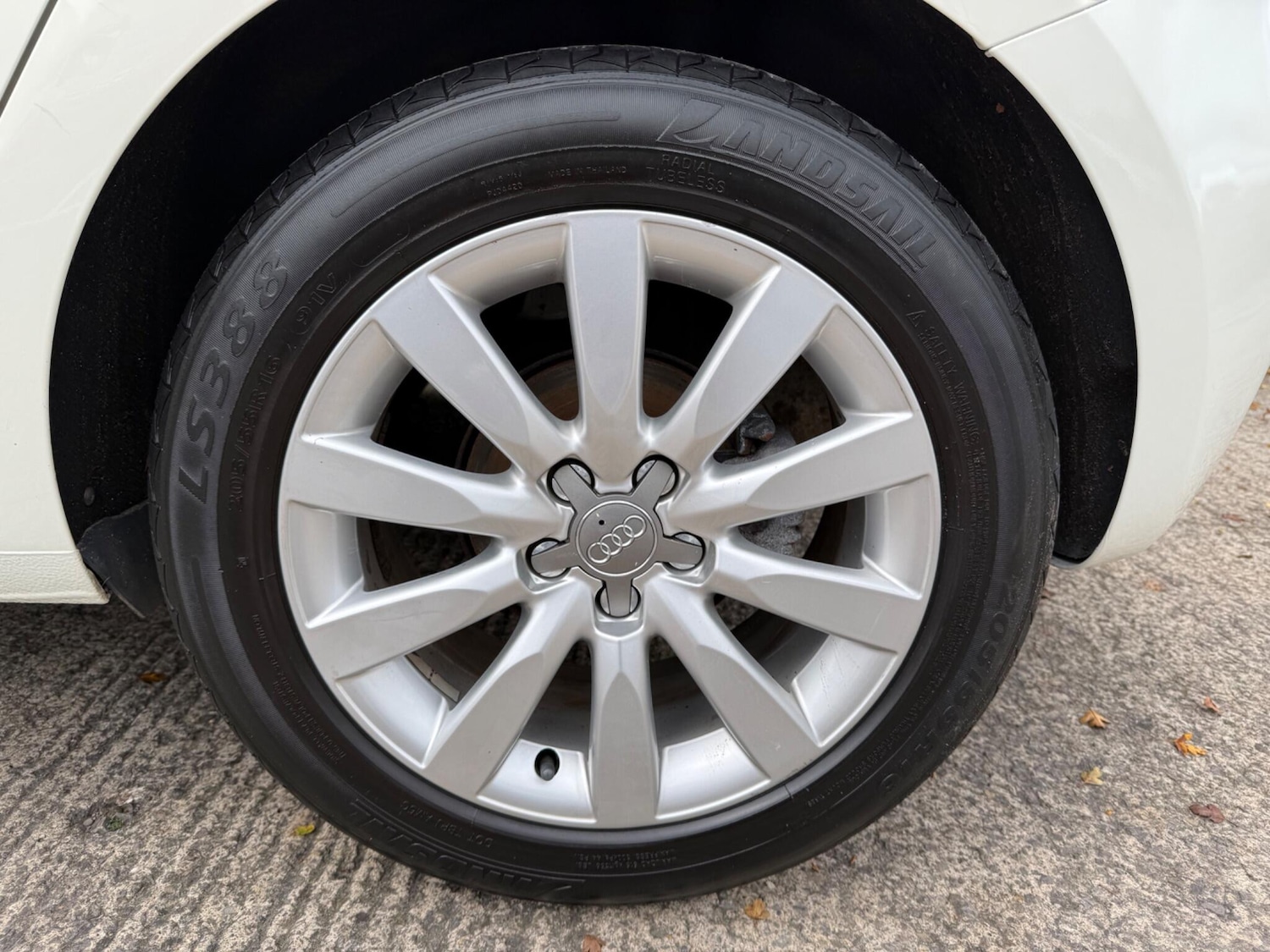 Used Audi A1 2014 for sale - 76633160: Photo 30