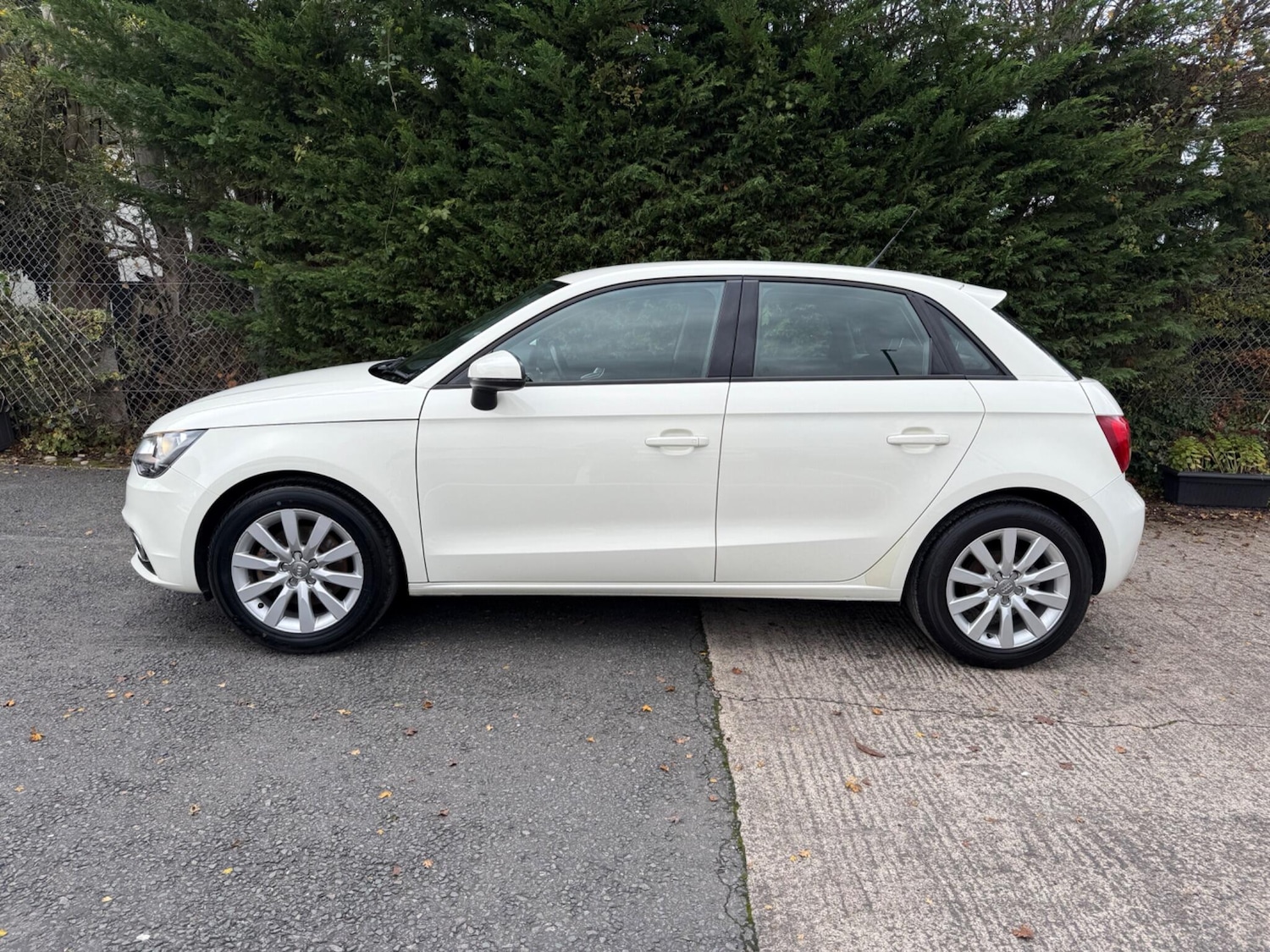 Used Audi A1 2014 for sale - 76633160: Photo 7