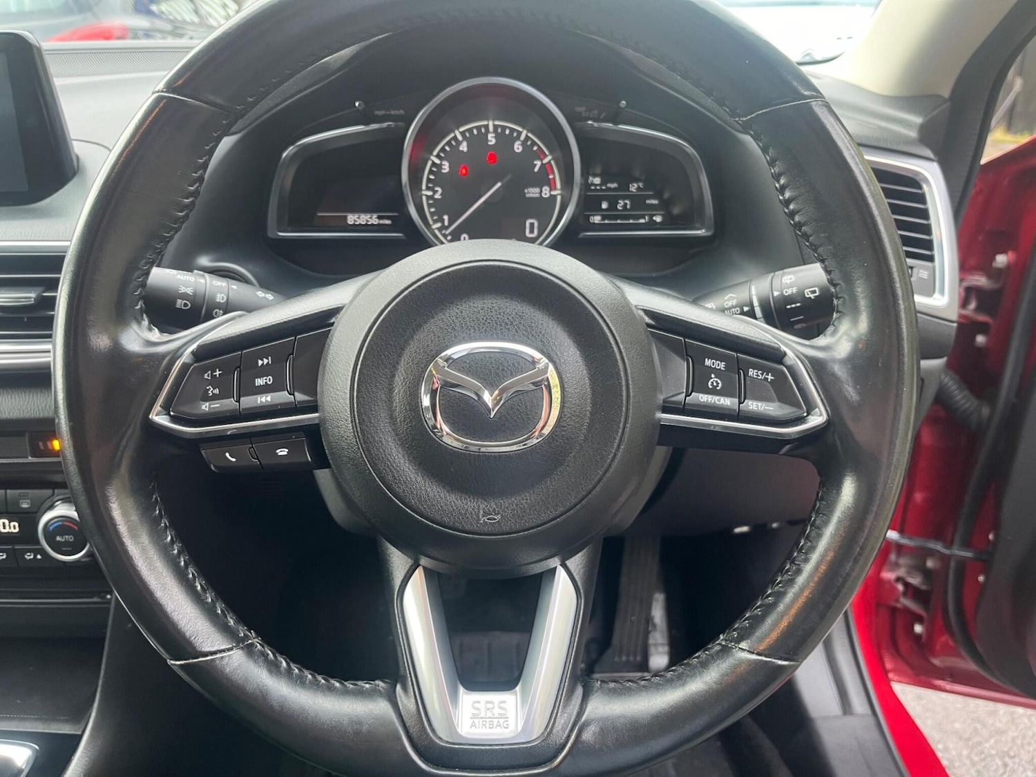 Used Mazda Mazda3 2018 for sale - 77590400: Photo 11