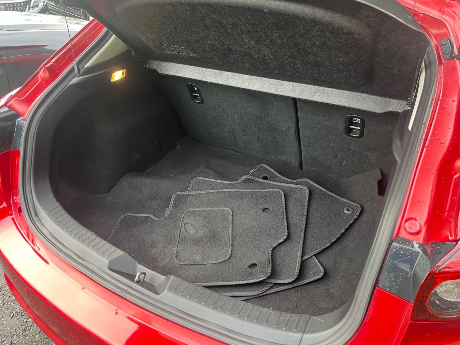 Used Mazda Mazda3 2018 for sale - 77590400: Photo 29