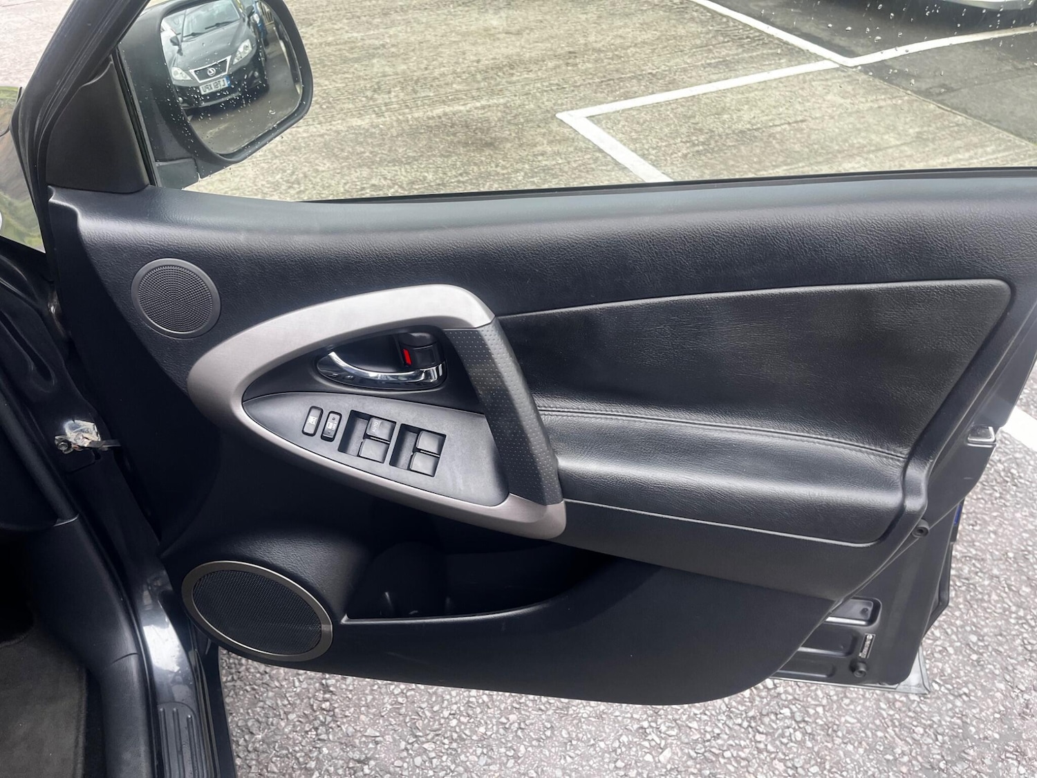 Used Toyota RAV4 2006 for sale - 76521738: Photo 23