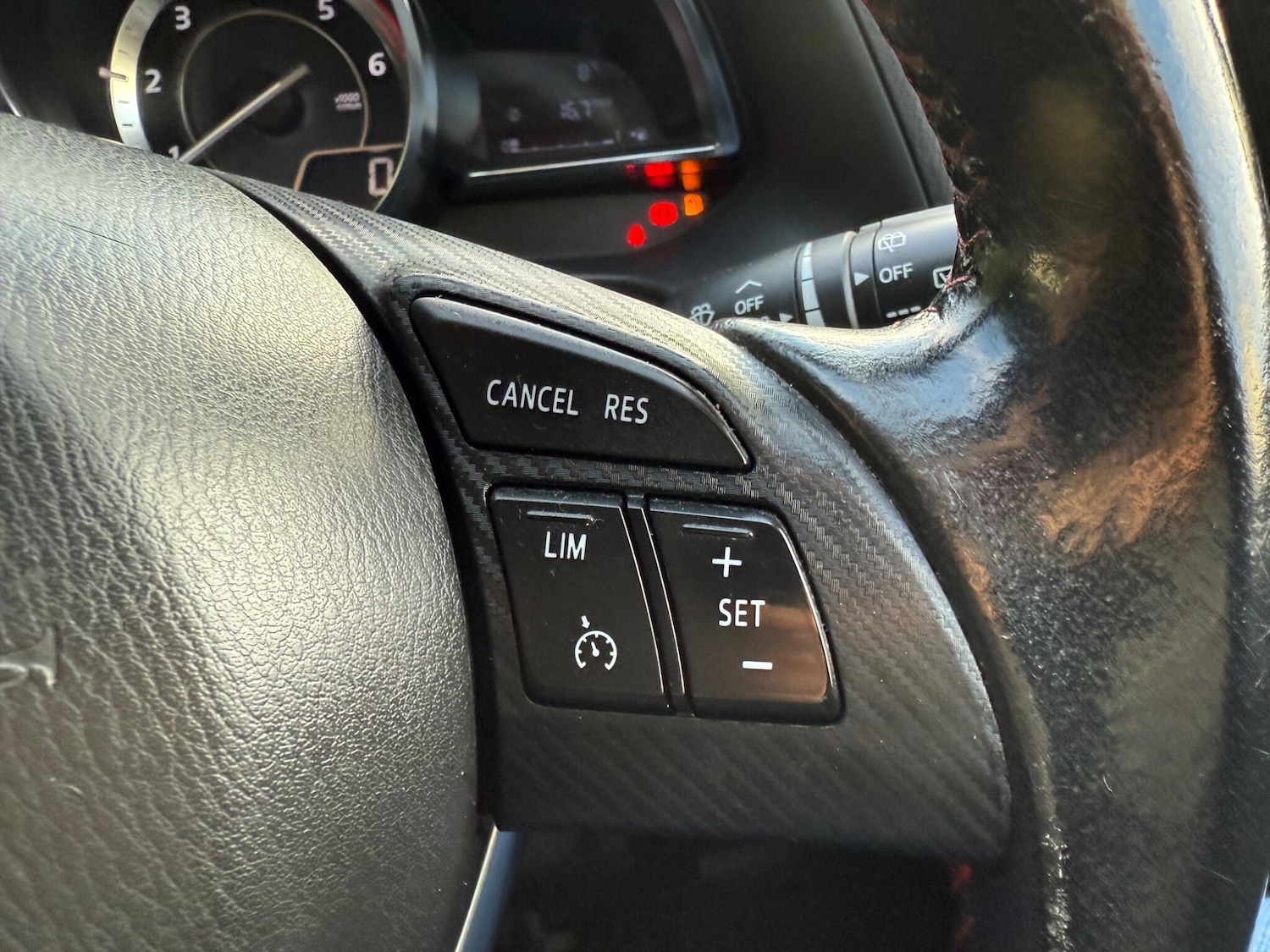 Used Mazda Mazda3 2014 for sale - 76634273: Photo 18