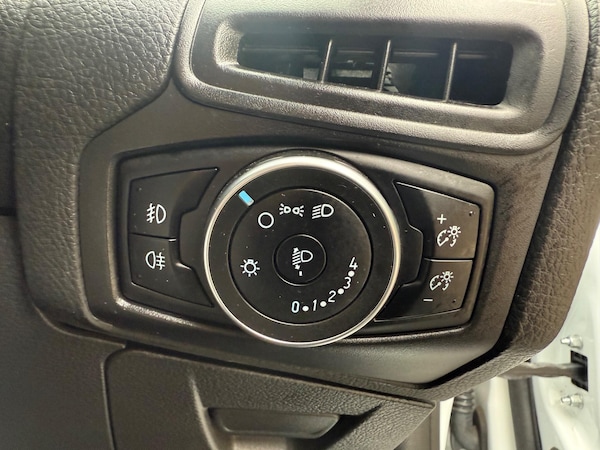 Used Ford Focus 2015 for sale - 76239510: Photo 14