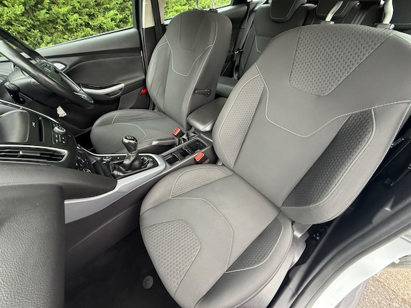 Used Ford Focus 2015 for sale - 76239510: Photo 27