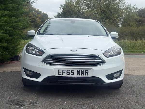 Used Ford Focus 2015 for sale - 76239510: Photo 2