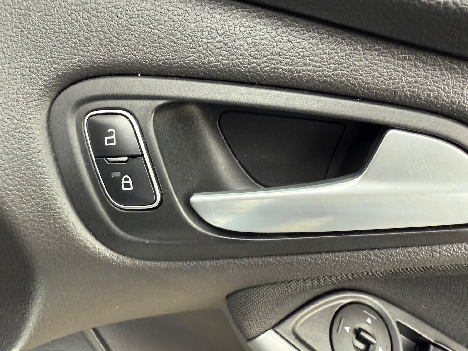 Used Ford Focus 2015 for sale - 76786613: Photo 16