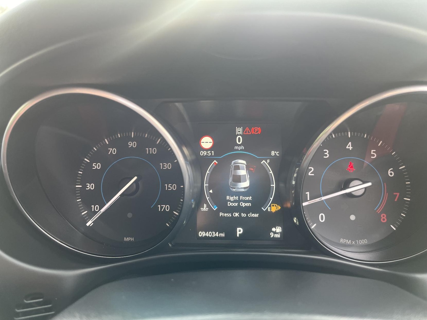 Used Jaguar XF 2015 for sale - 77549309: Photo 11