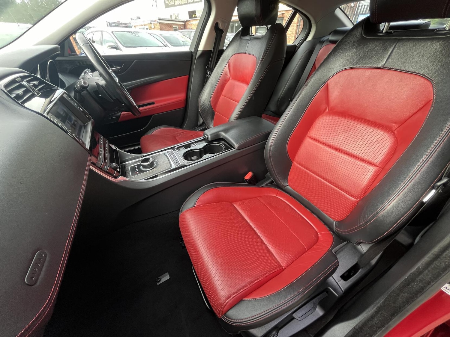 Used Jaguar XF 2015 for sale - 77549309: Photo 23