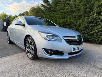Used Vauxhall Insignia 2016 for sale - 76072440: Photo