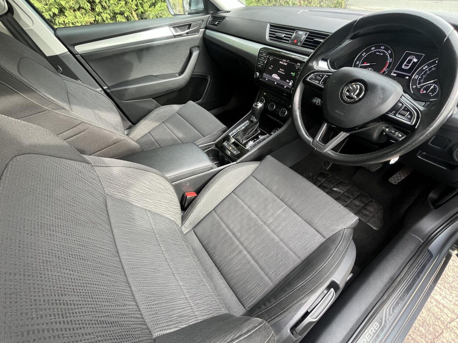 Used Skoda Superb 2017 for sale - 77590431: Photo 11