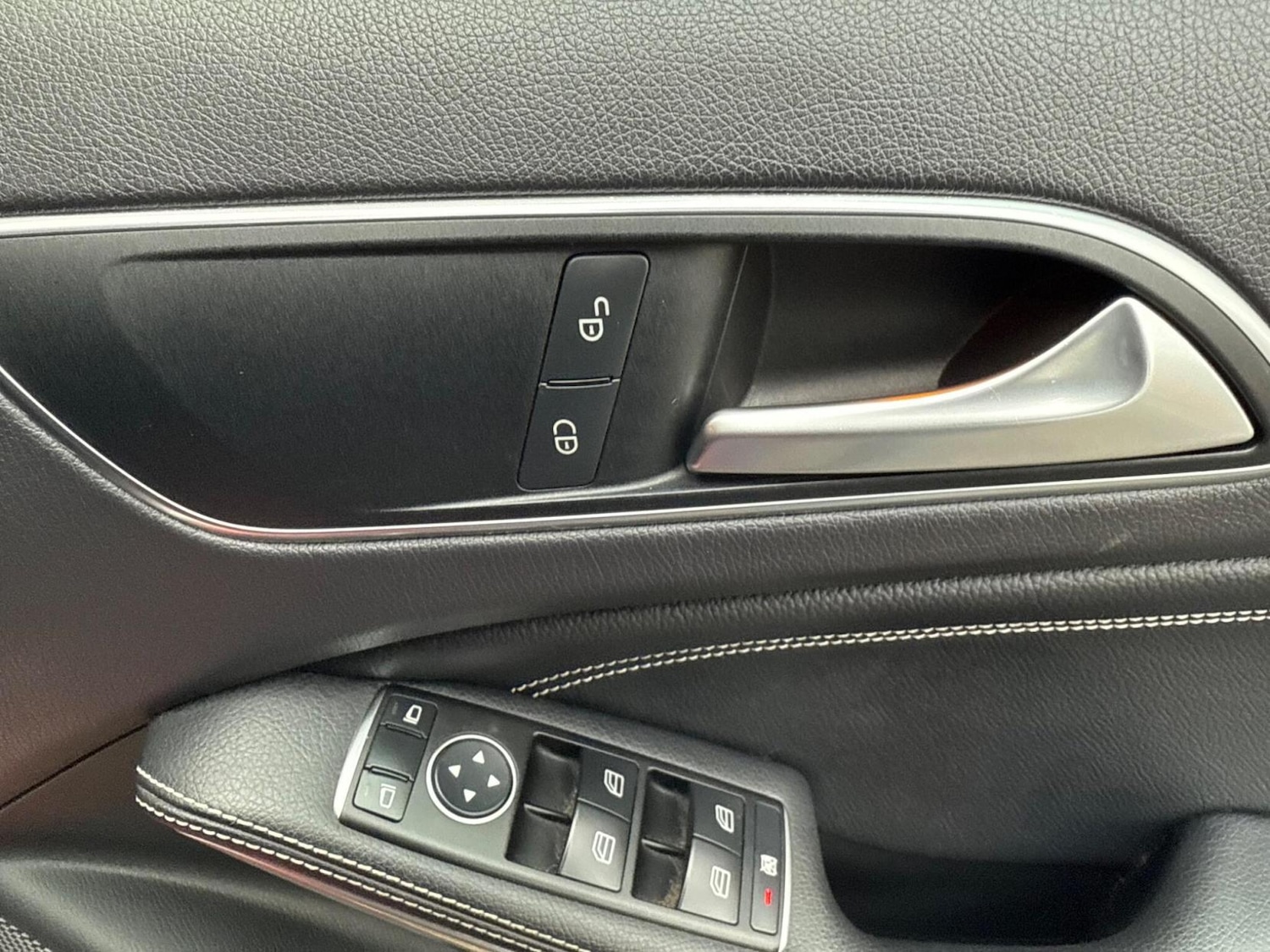 Used Mercedes-Benz A-Class 2014 for sale - 77590421: Photo 20