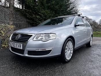 Used Volkswagen Passat 2010 for sale - 77511361: Photo