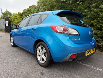 Used Mazda Mazda3 2009 for sale - 79137175: Photo