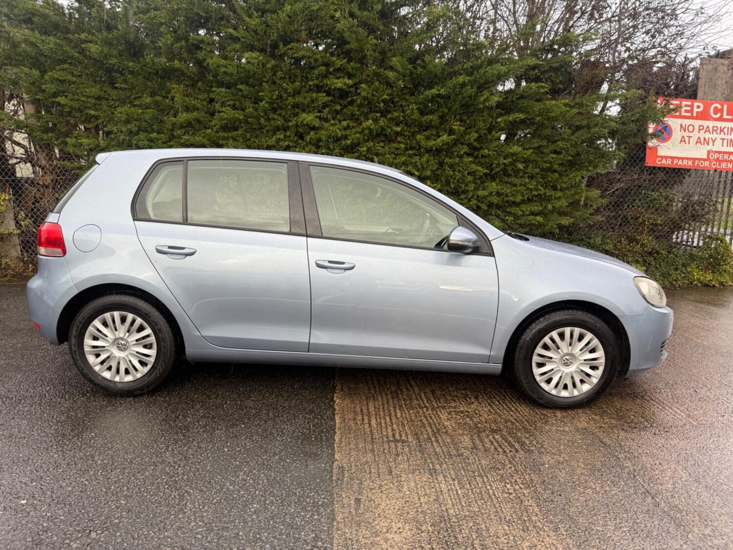Used Volkswagen Golf 2009 for sale - 77590401: Photo 8