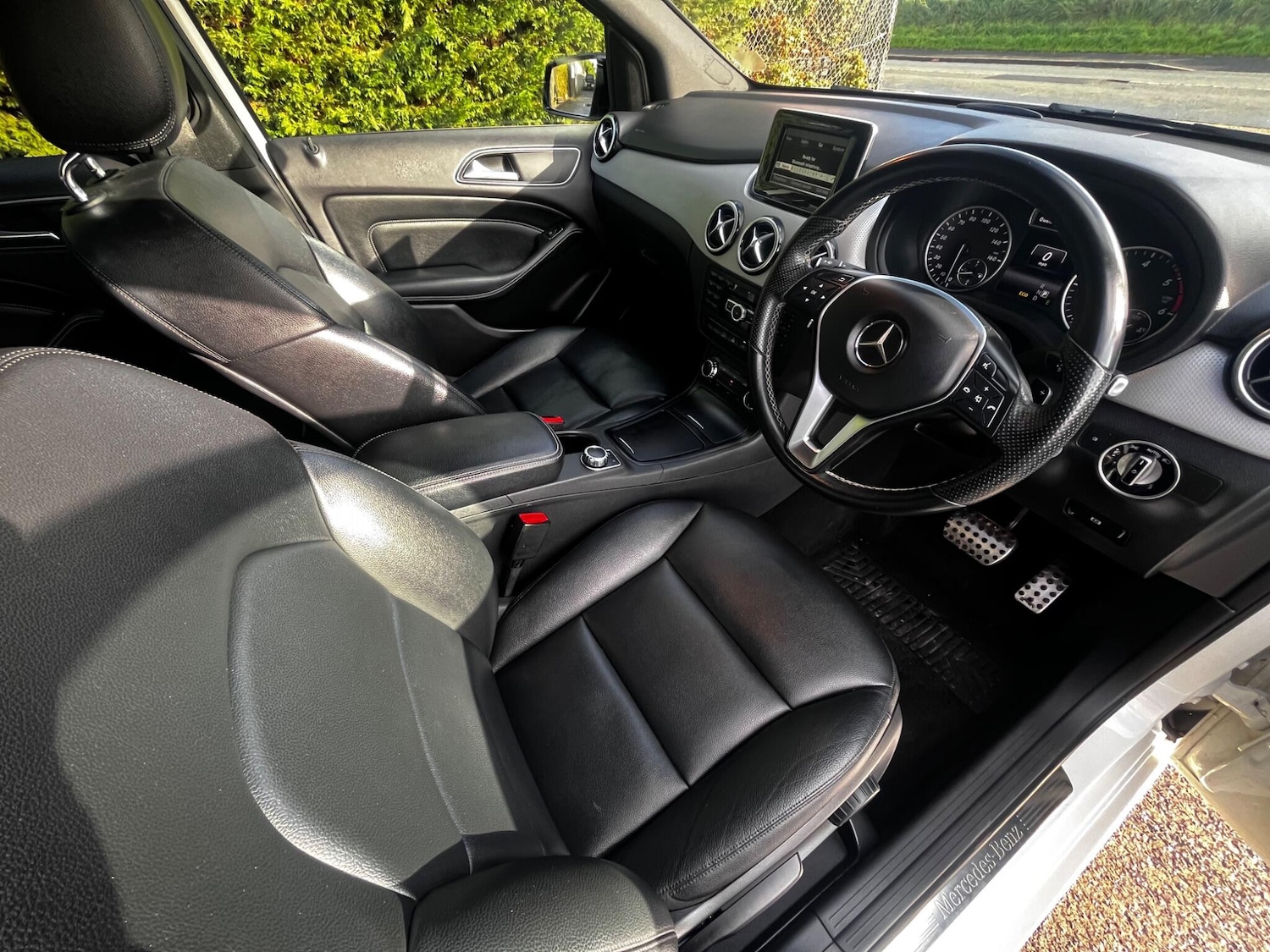 Used Mercedes-Benz B Class 2013 for sale - 76608167: Photo 12