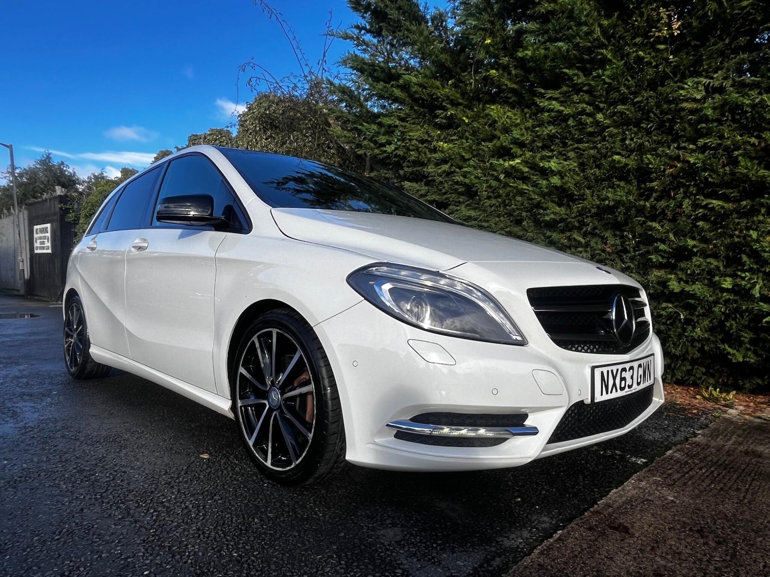 Used Mercedes-Benz B Class 2013 for sale - 76608167: Photo 2