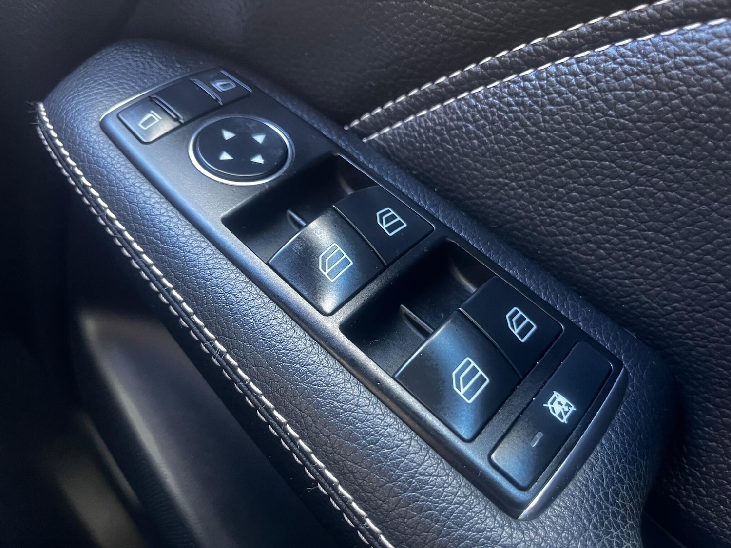 Used Mercedes-Benz B Class 2013 for sale - 76608167: Photo 24