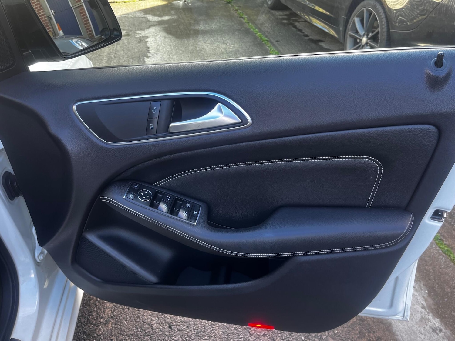 Used Mercedes-Benz B Class 2013 for sale - 76608167: Photo 28