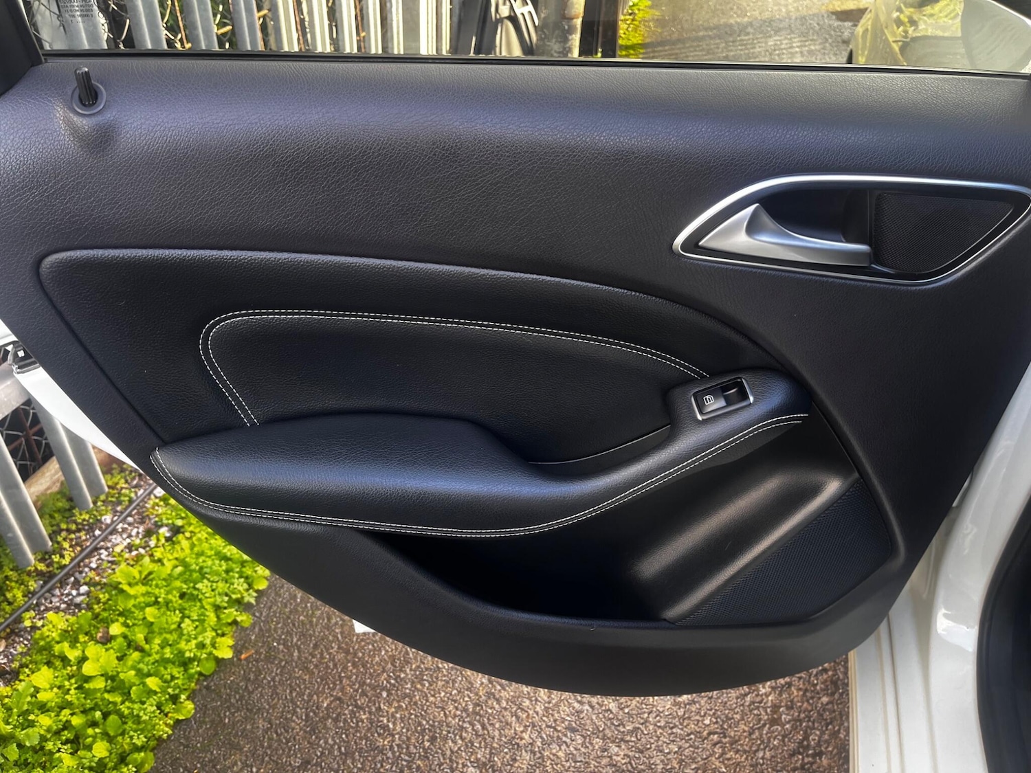 Used Mercedes-Benz B Class 2013 for sale - 76608167: Photo 32