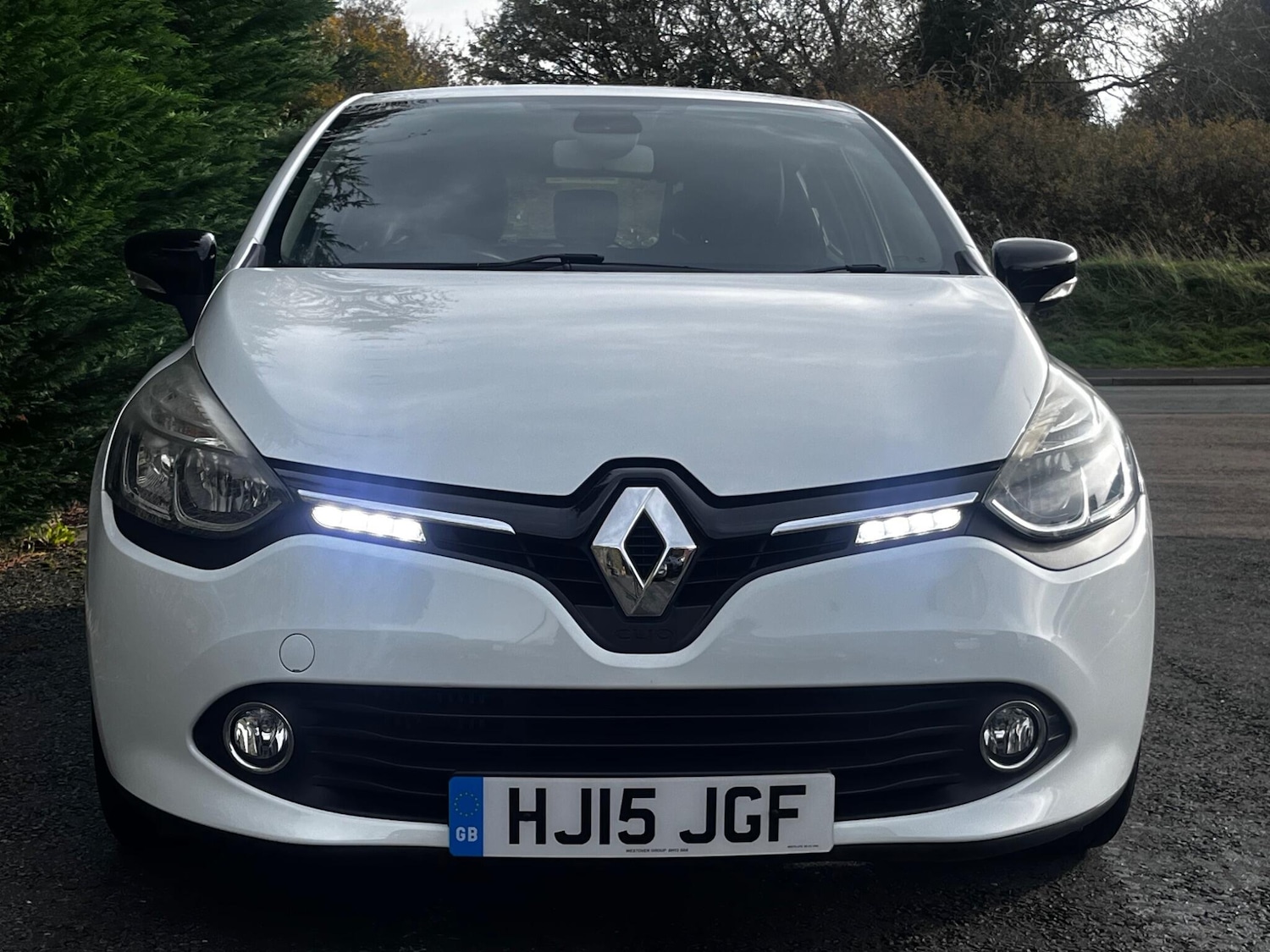 Used Renault Clio 2015 for sale - 76484621: Photo 3