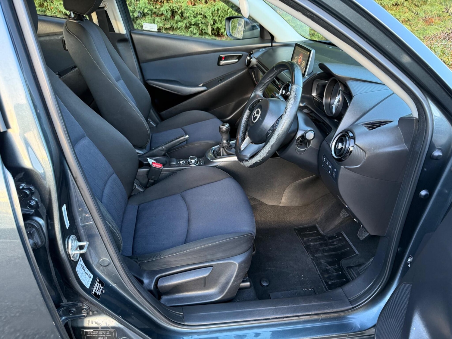 Used Mazda Mazda2 2016 for sale - 77237500: Photo 14