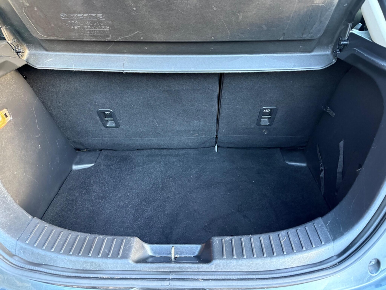 Used Mazda Mazda2 2016 for sale - 77237500: Photo 29