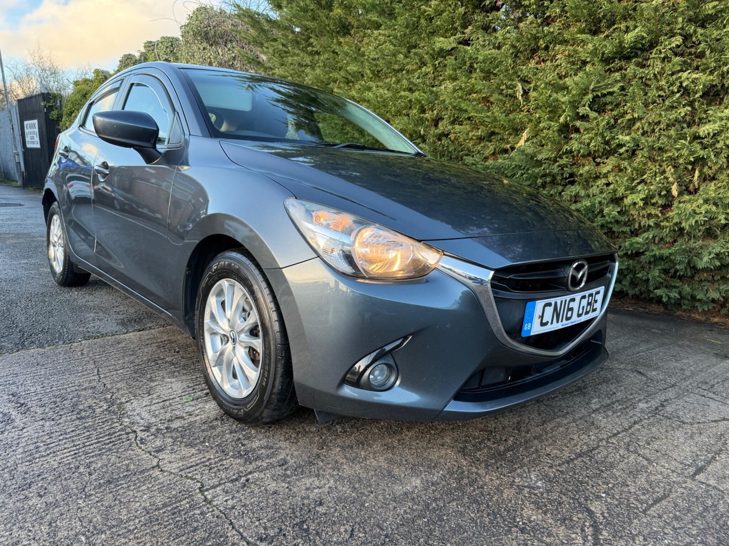 Used Mazda Mazda2 2016 for sale - 77237500: Photo 5