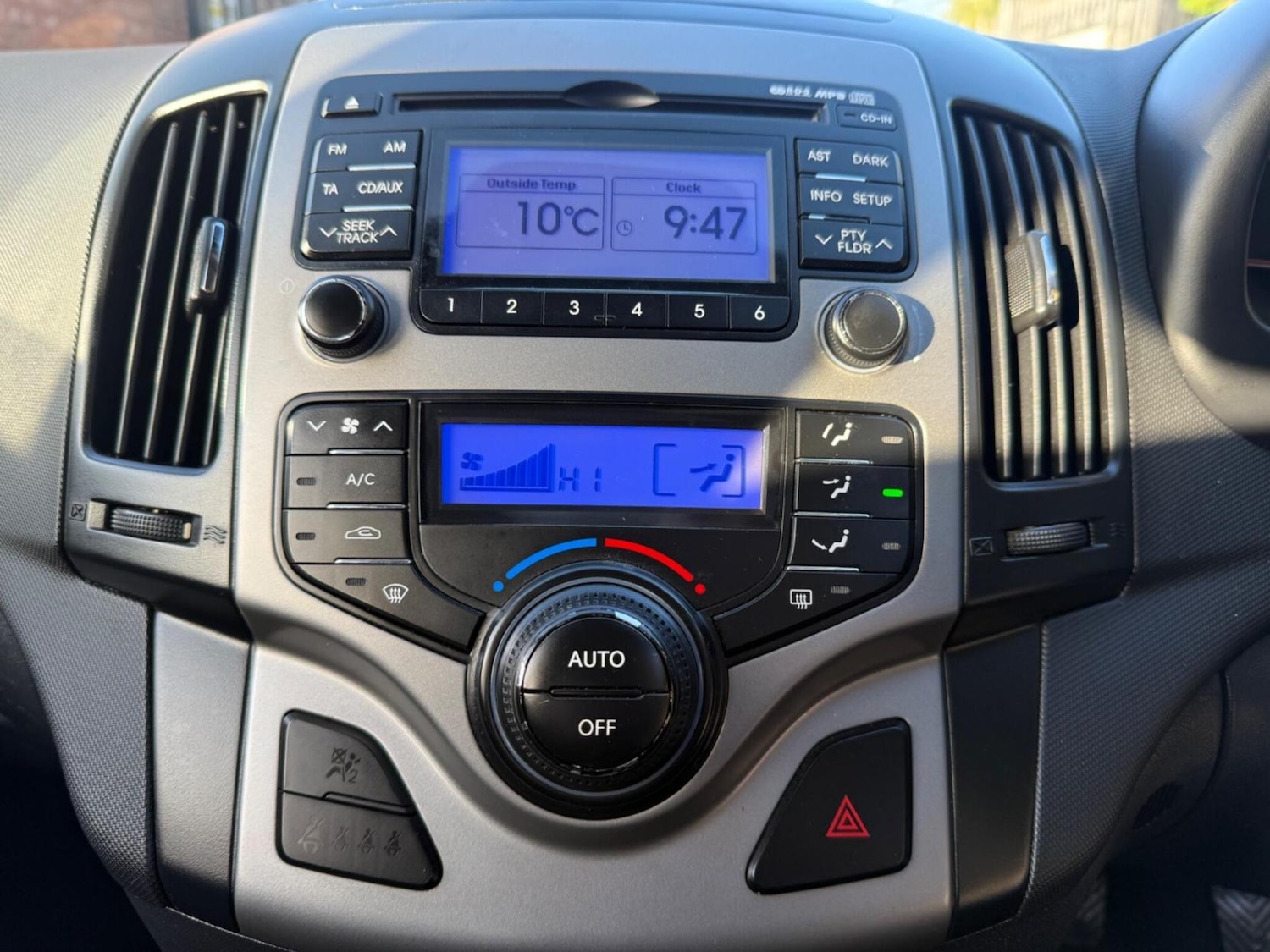 Used Hyundai i30 2010 for sale - 77590415: Photo 22