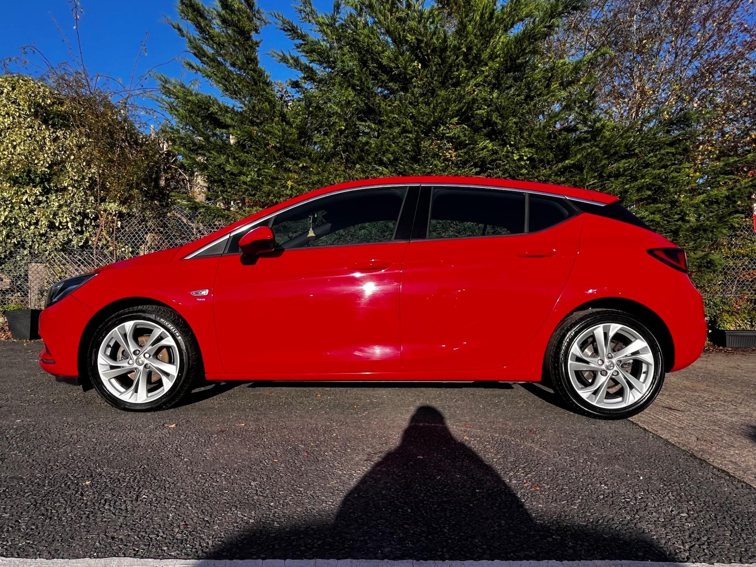 Used Vauxhall Astra 2015 for sale - 76607715: Photo 4