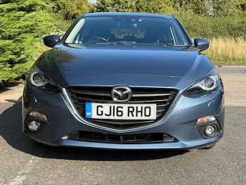 Used Mazda Mazda3 2016 for sale - 75532605: Photo