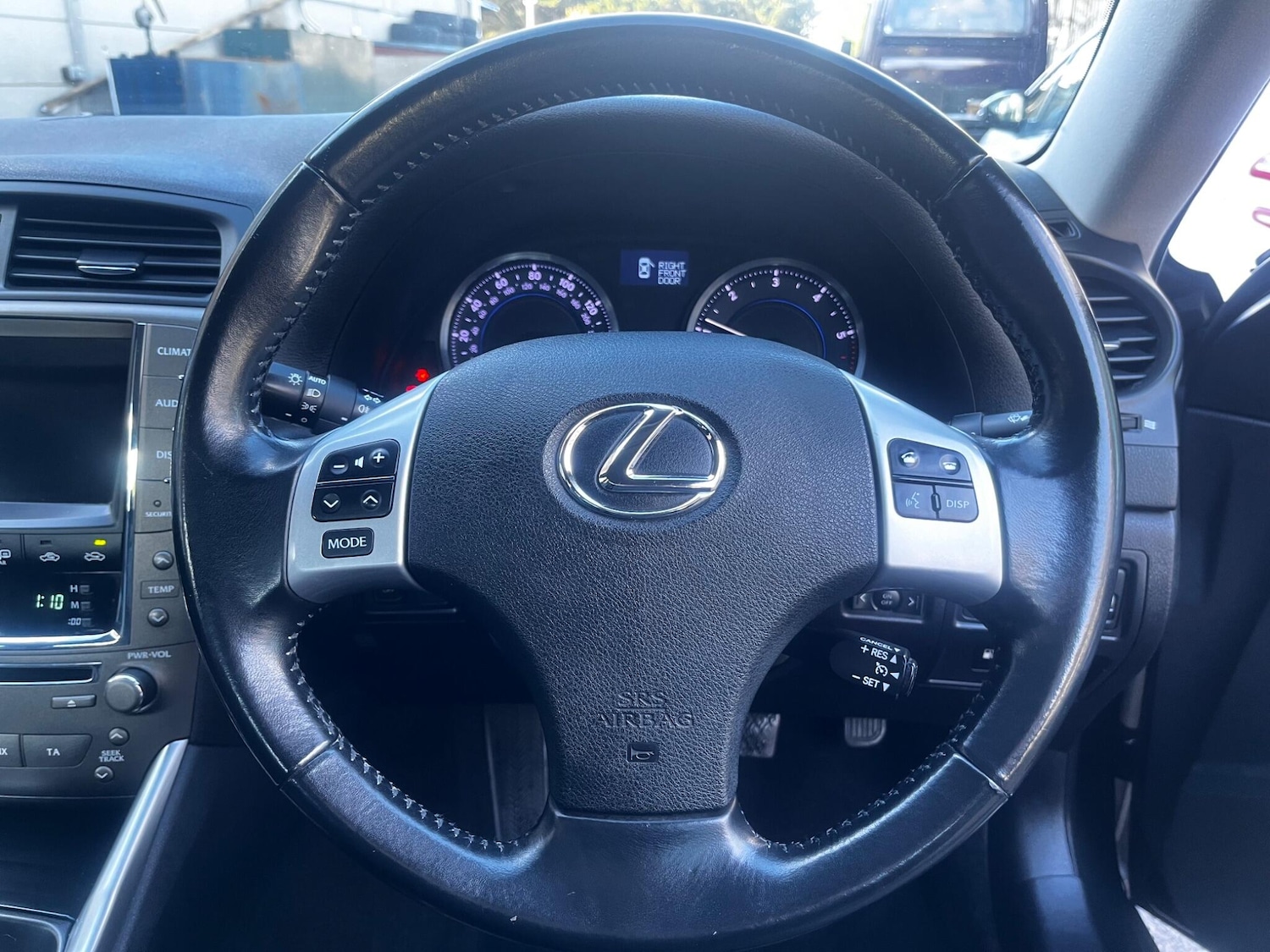 Used Lexus IS 2011 for sale - 76633409: Photo 12