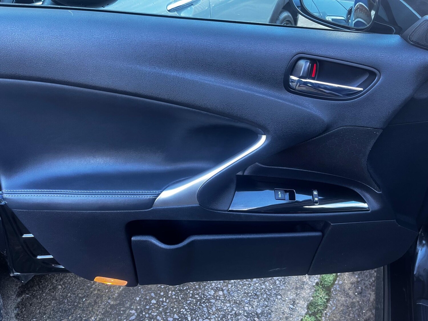 Used Lexus IS 2011 for sale - 76633409: Photo 33