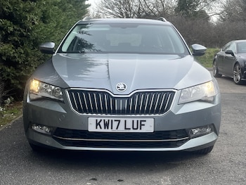 Used Skoda Superb 2017 for sale - 79137180: Photo