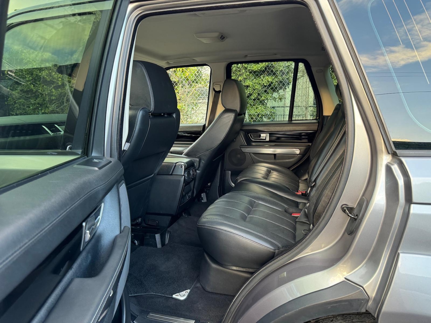 Used Land Rover Range Rover Sport 2012 for sale - 77060370: Photo 18