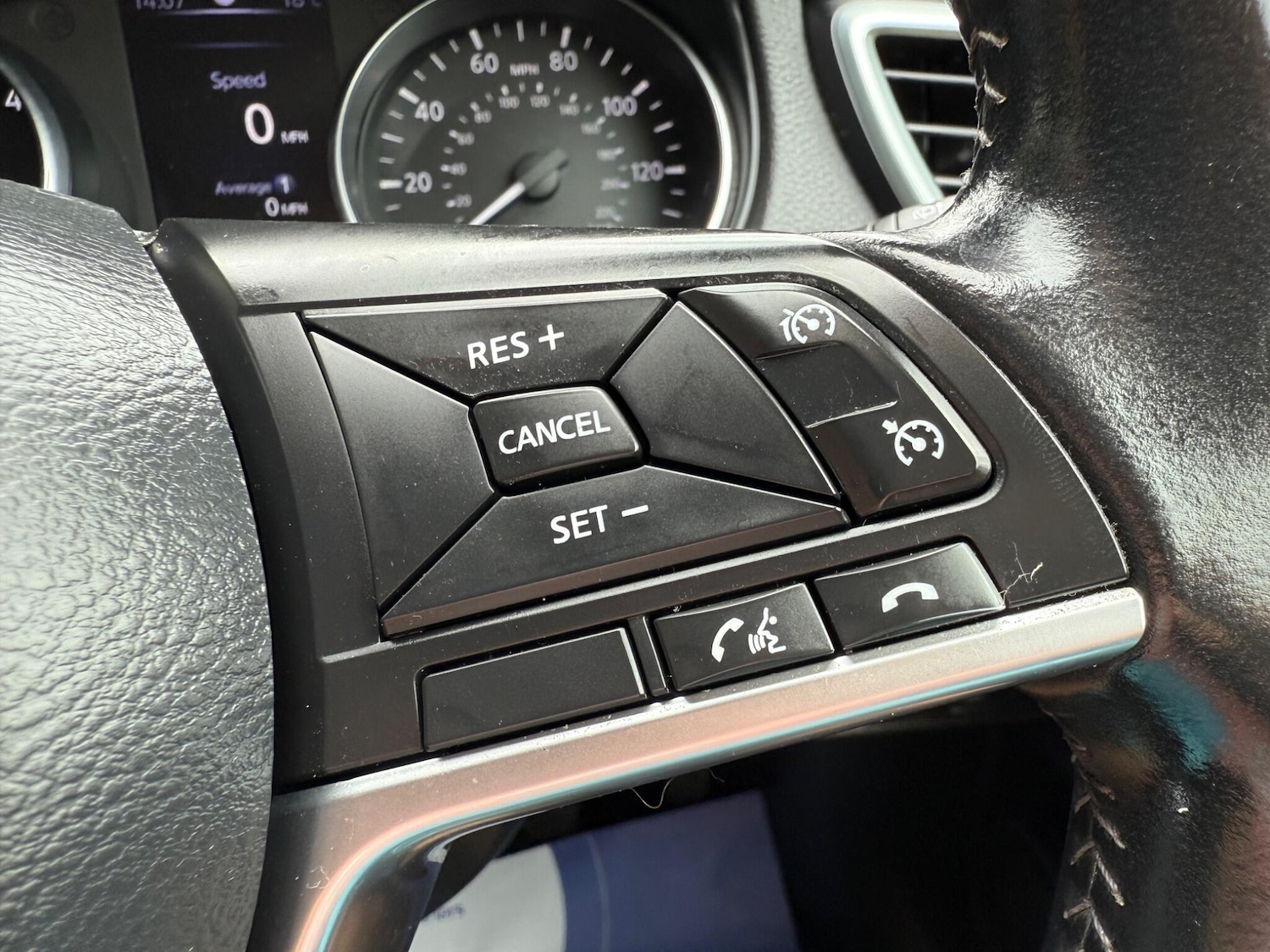 Used Nissan Qashqai 2018 for sale - 76993644: Photo 17