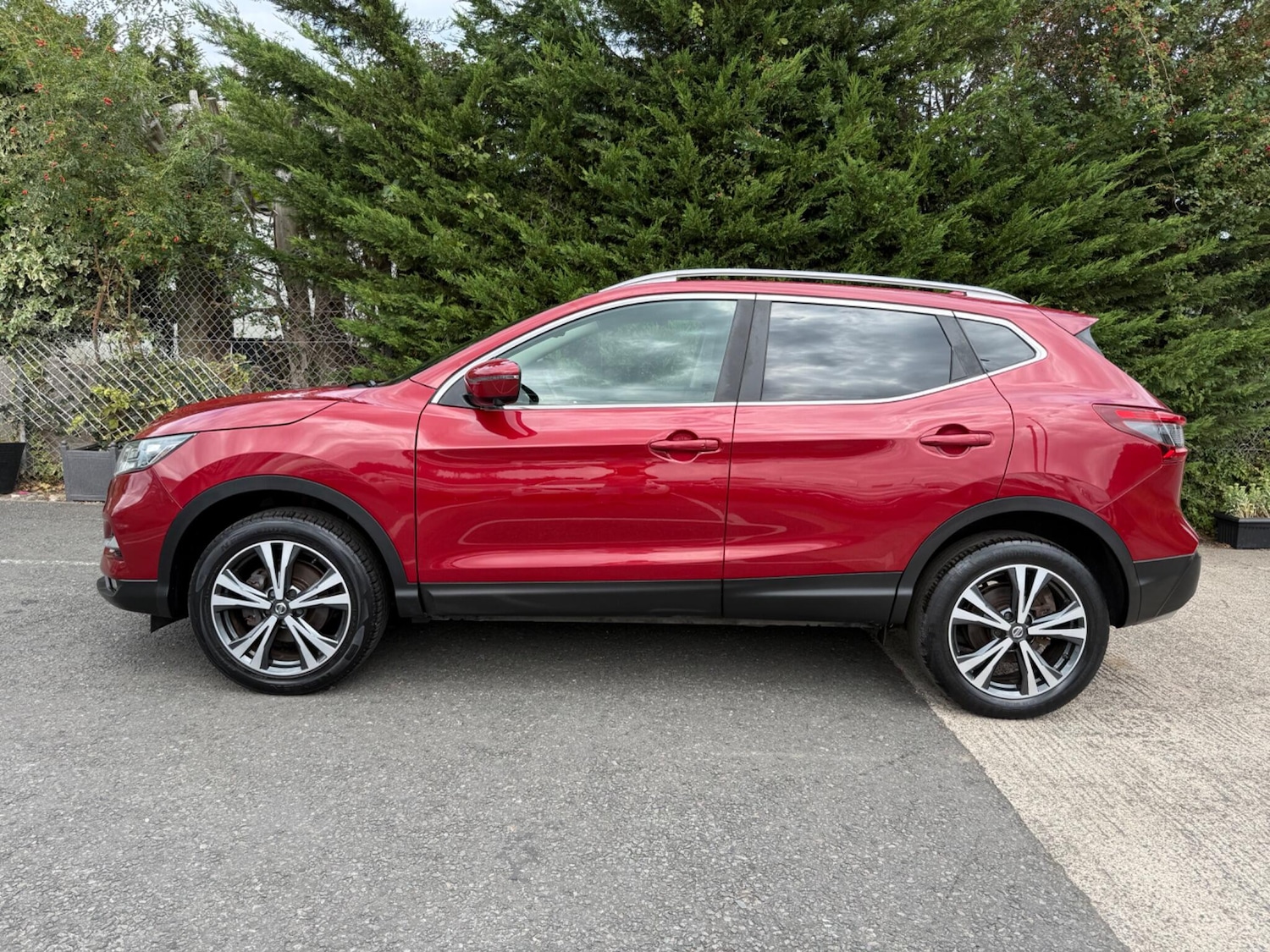 Used Nissan Qashqai 2018 for sale - 76993644: Photo 4