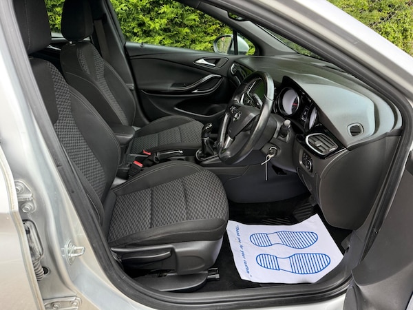 Used Vauxhall Astra 2015 for sale - 75507680: Photo 12