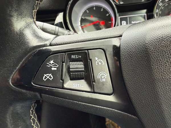 Used Vauxhall Astra 2015 for sale - 75507680: Photo 20
