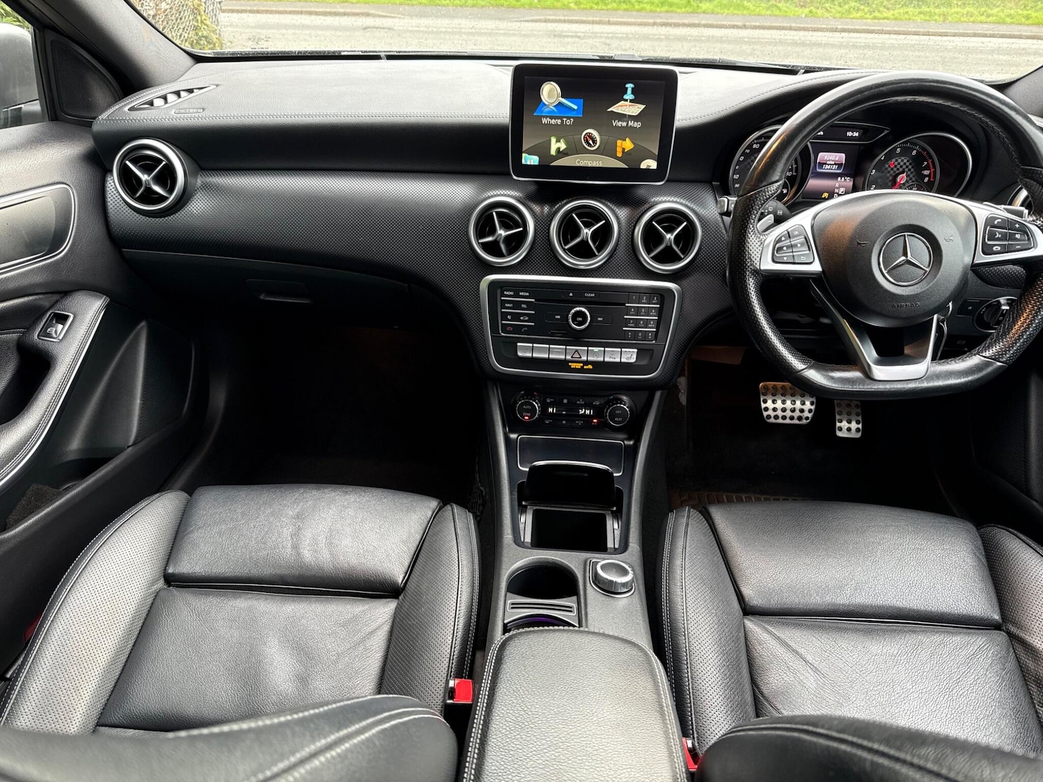 Used Mercedes-Benz A-Class 2015 for sale - 76839891: Photo 11